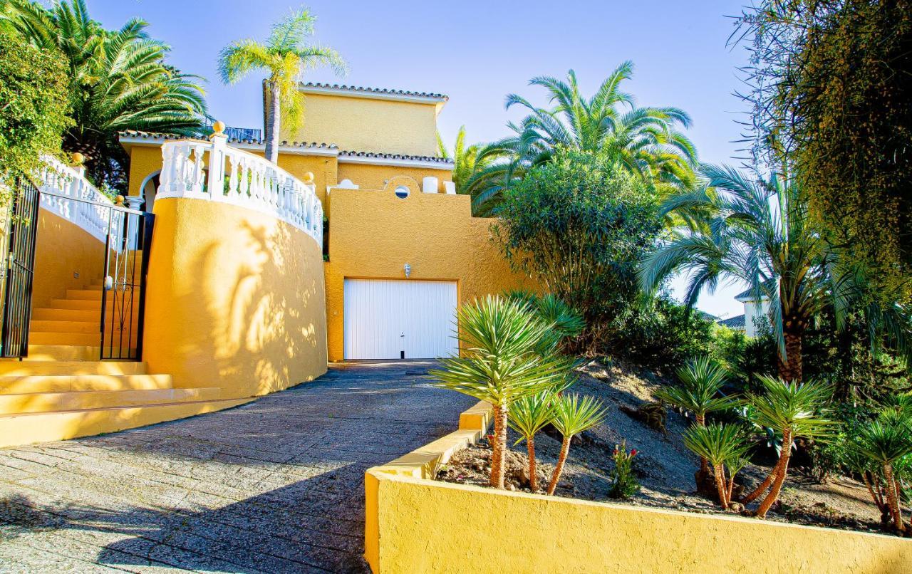 Granadas Villa Marbella
